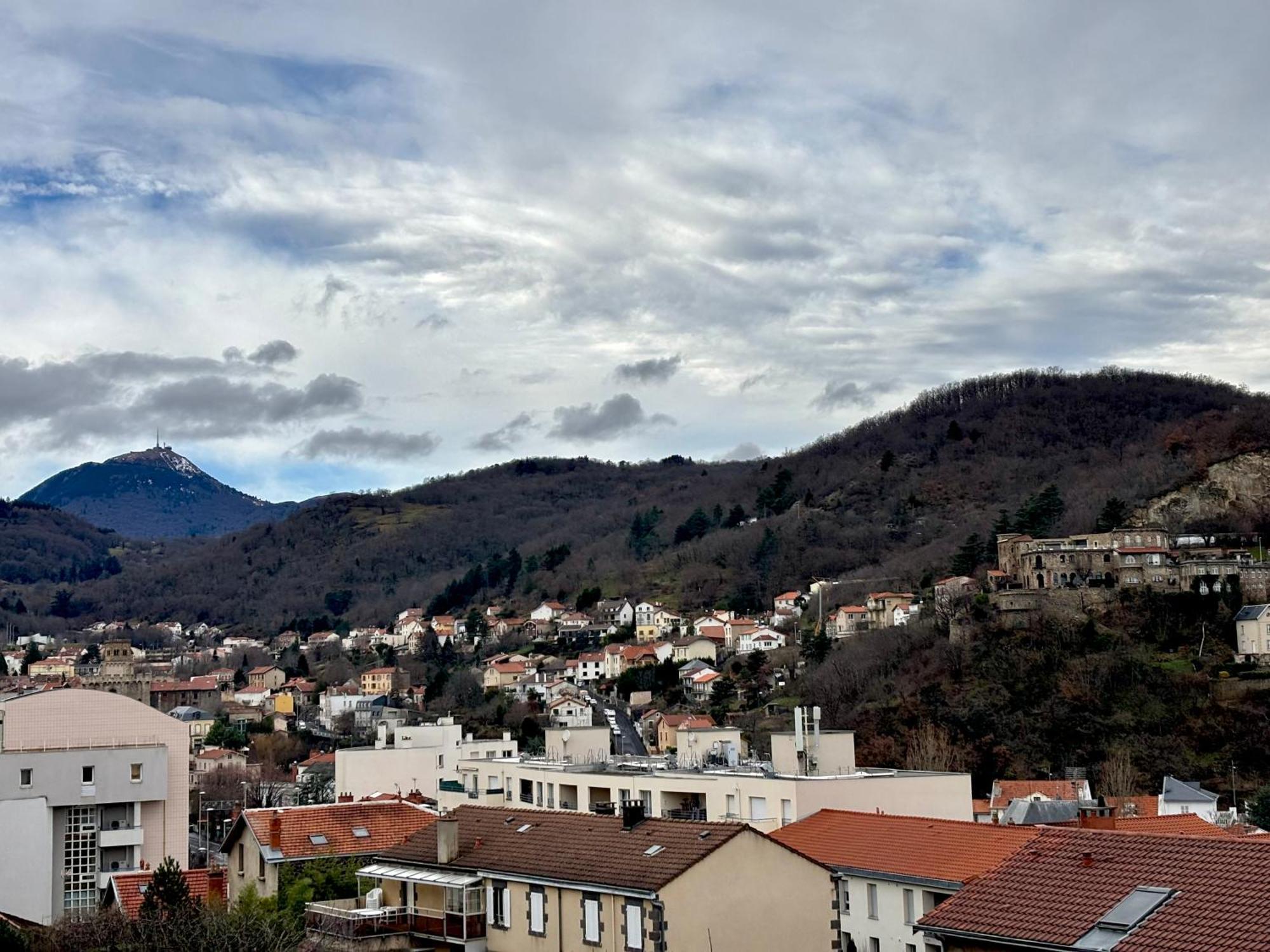 Belle Vue A 500M Des Thermes - Climatise Royat Εξωτερικό φωτογραφία